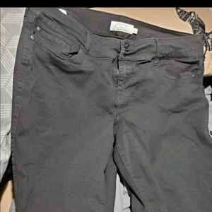 Torrid black jean capris